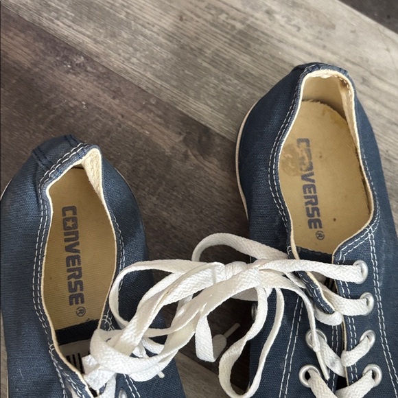 Converse Men sneakers shoes - Picture 2 of 3